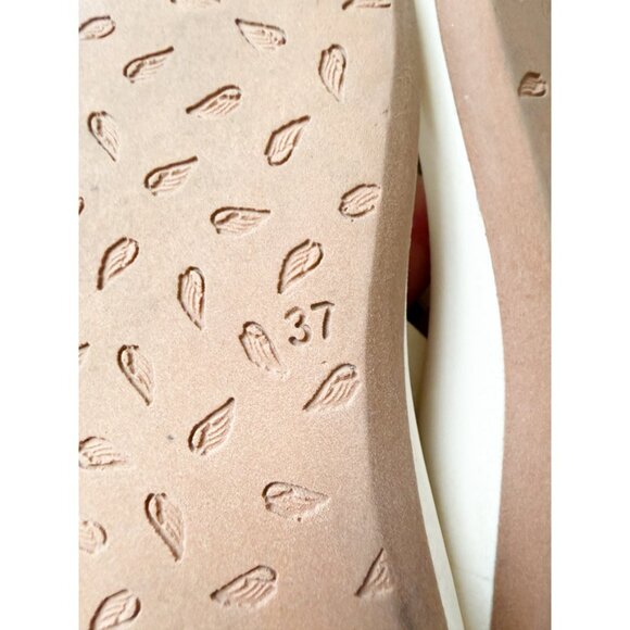 Ancient Greek Sandals Charys Comfort flip flops 37/7 in White - Picture 10 of 11